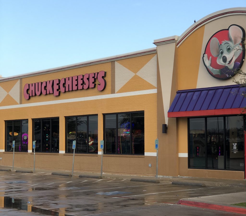 Reasons to D-I-Why A Birthday Party at Chuck E. Cheese’s!